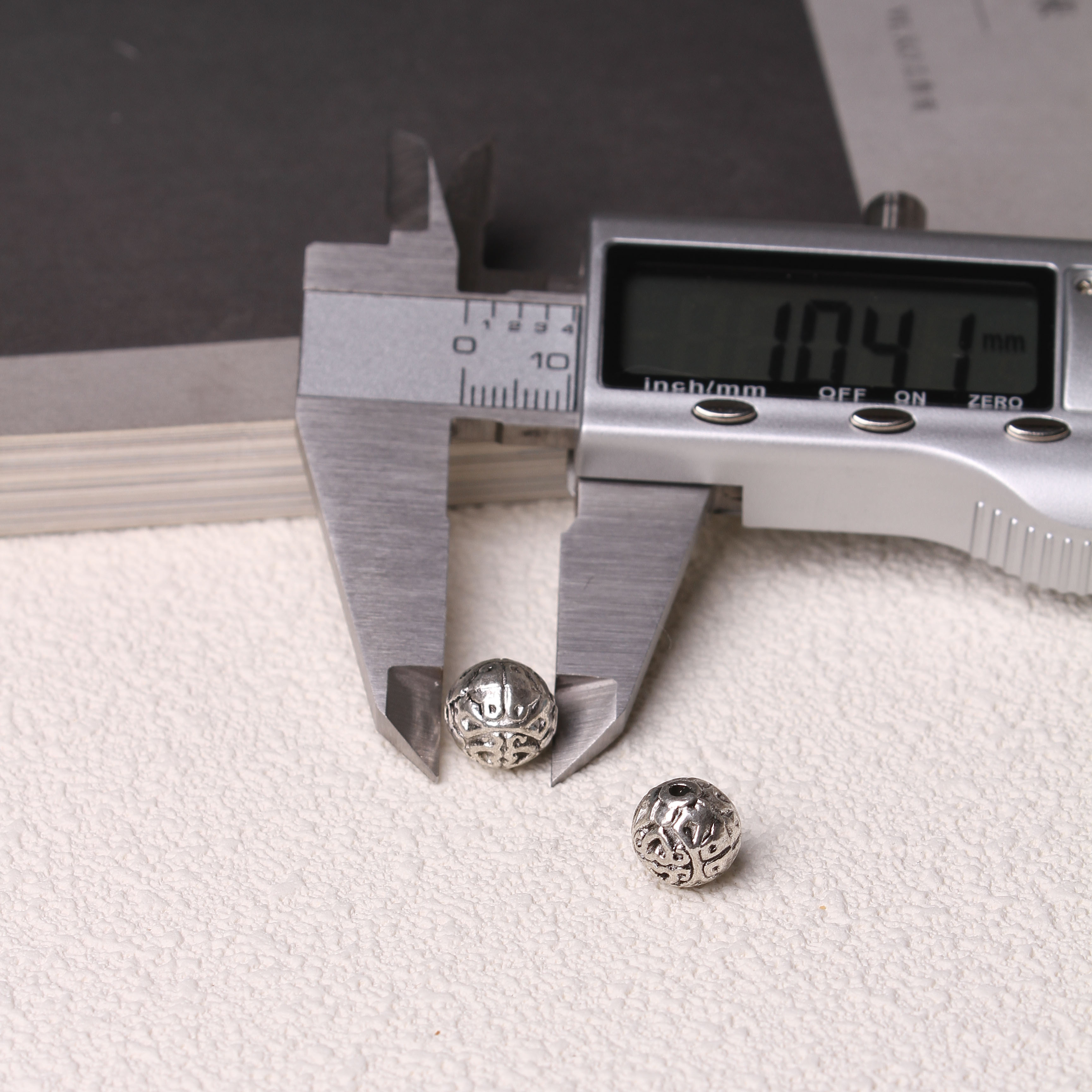 SPCACER BEADS=Tibetan silver charms(ALLOY) =ZS001-ZS100