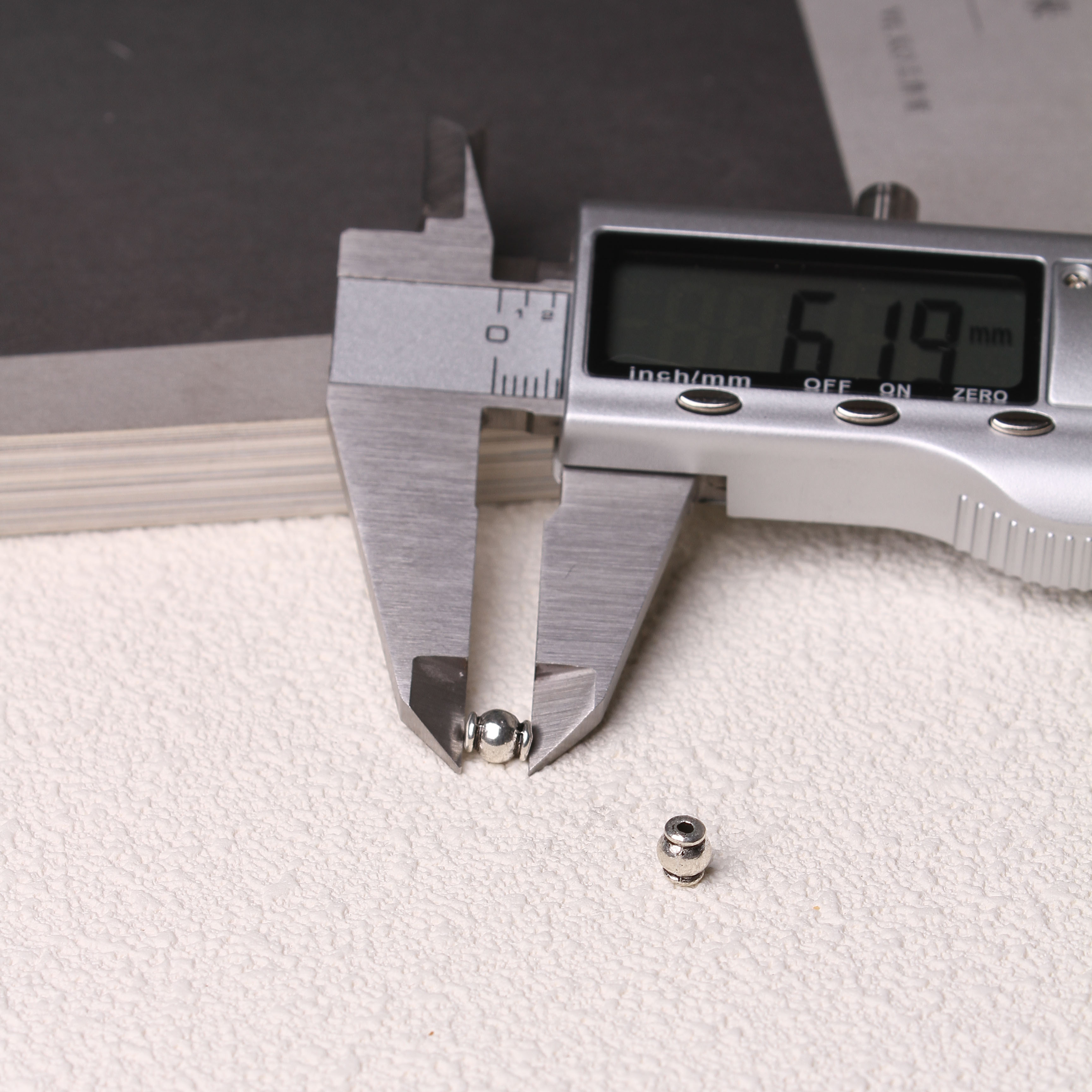 SPCACER BEADS=Tibetan silver charms(ALLOY) =ZS001-ZS100