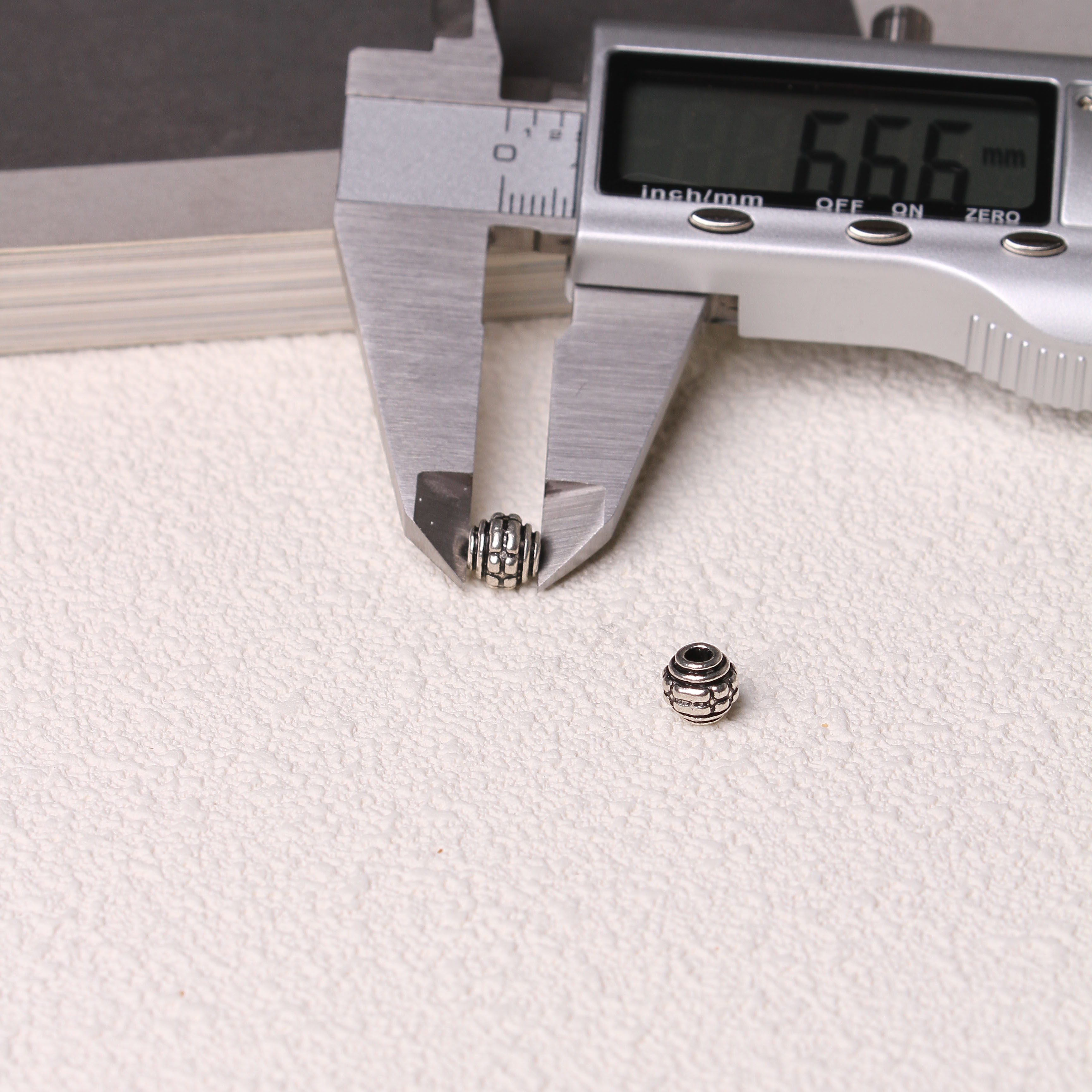 SPCACER BEADS=Tibetan silver charms(ALLOY) =ZS001-ZS100