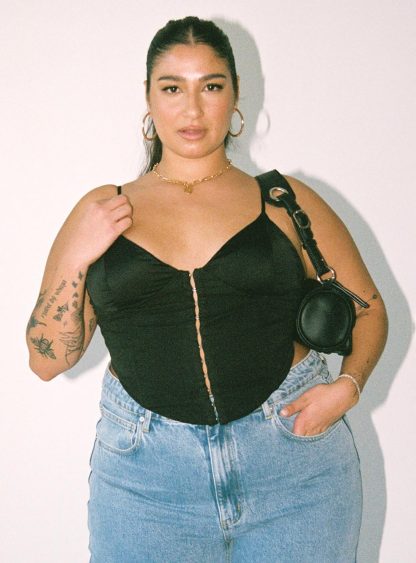 Palisade Corset Top Black Curve-Artabri