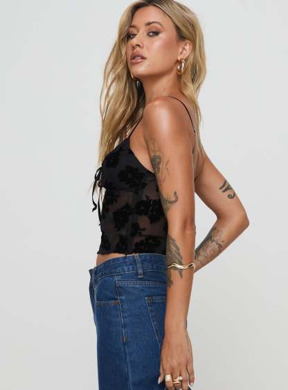 Numb Top Black
