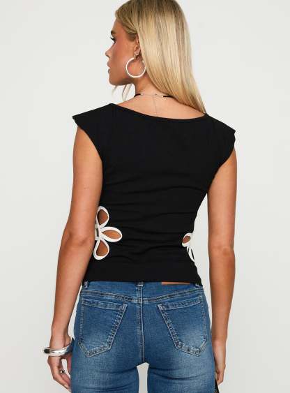 Currents Cut Out Detail Top Black
