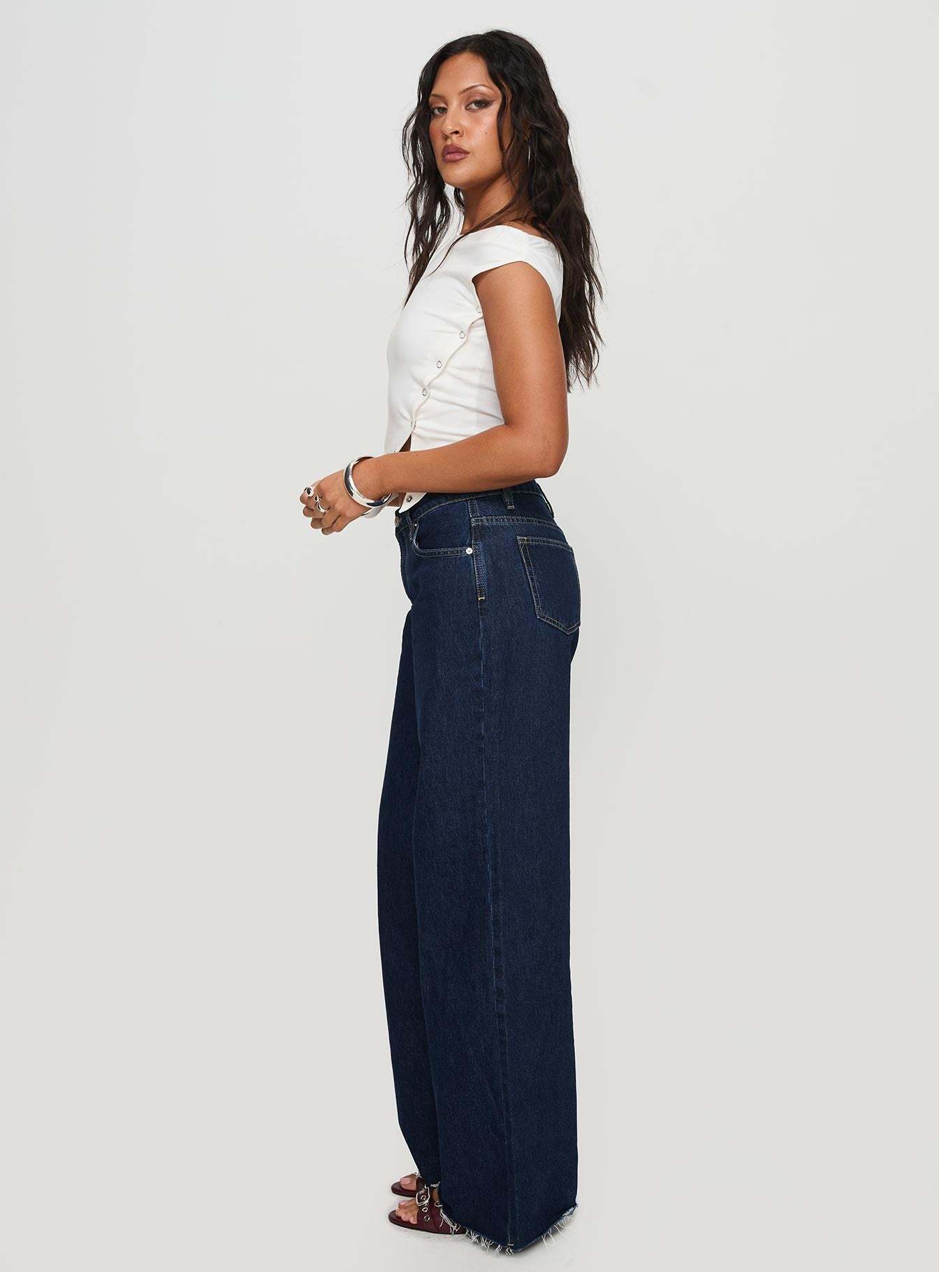 Darla low rise straight jean dark wash petite