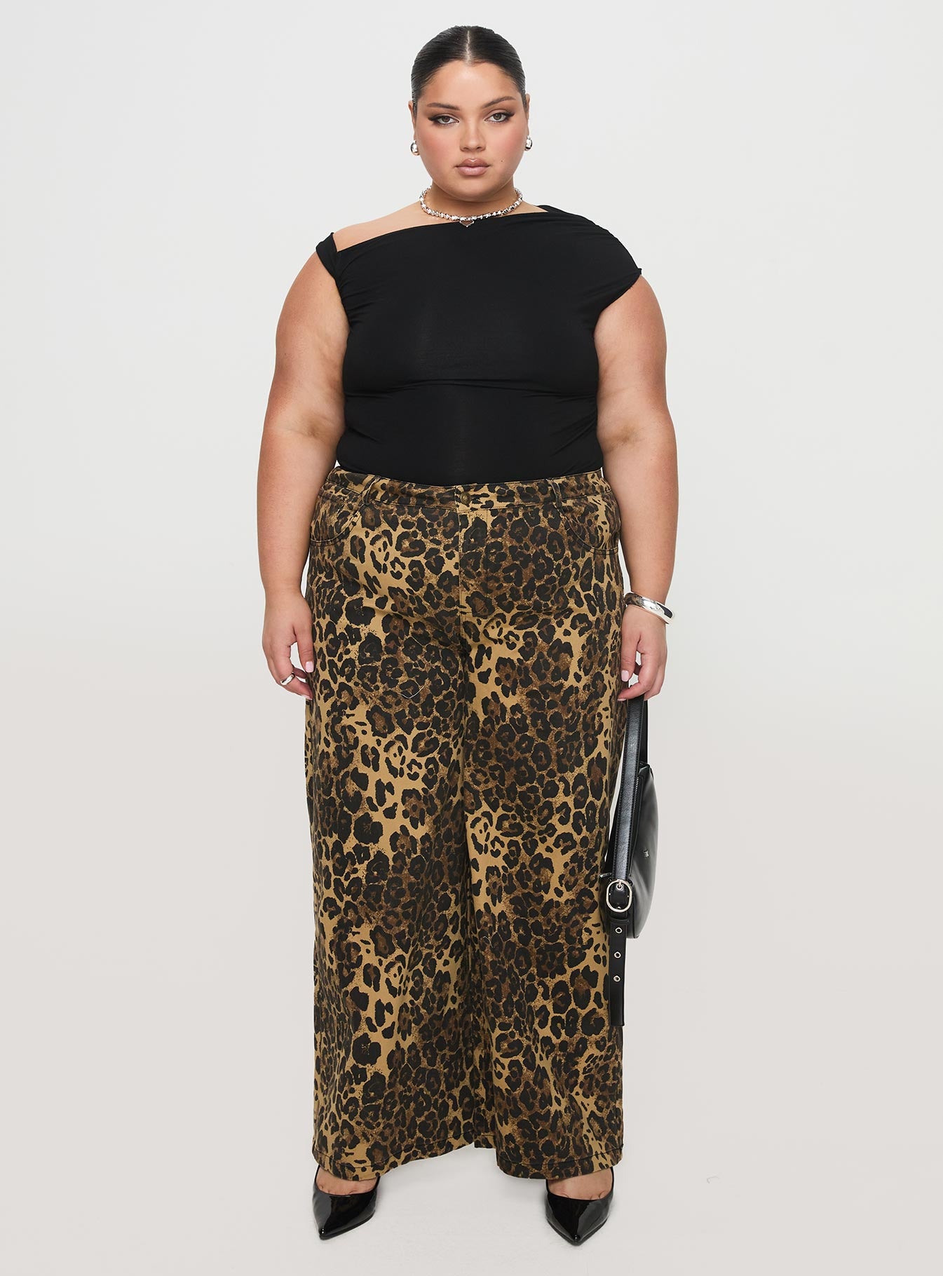 Beller Bodysuit Black Curve-Artabri