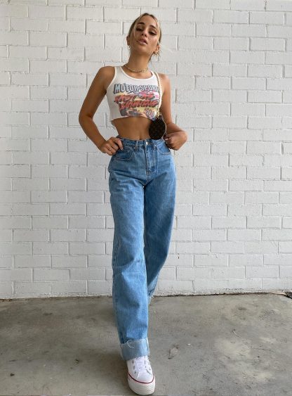 Ollie Straight Leg Jean Mid Wash Denim