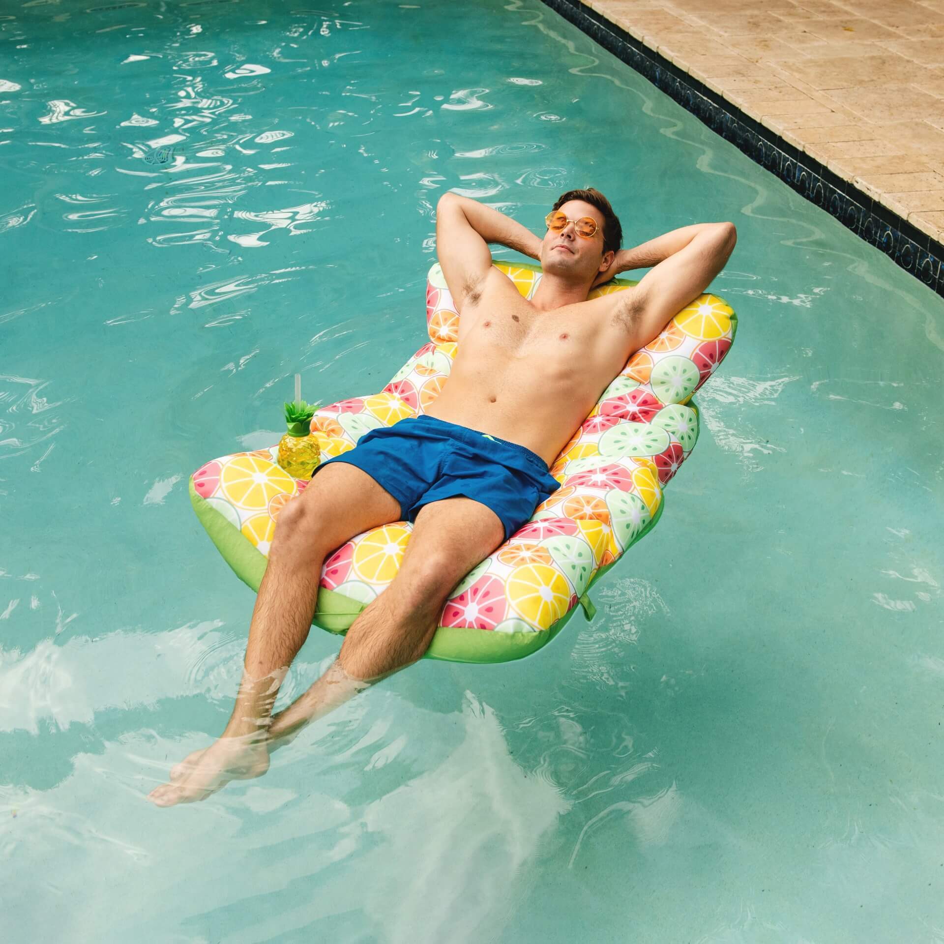 Sofa Float