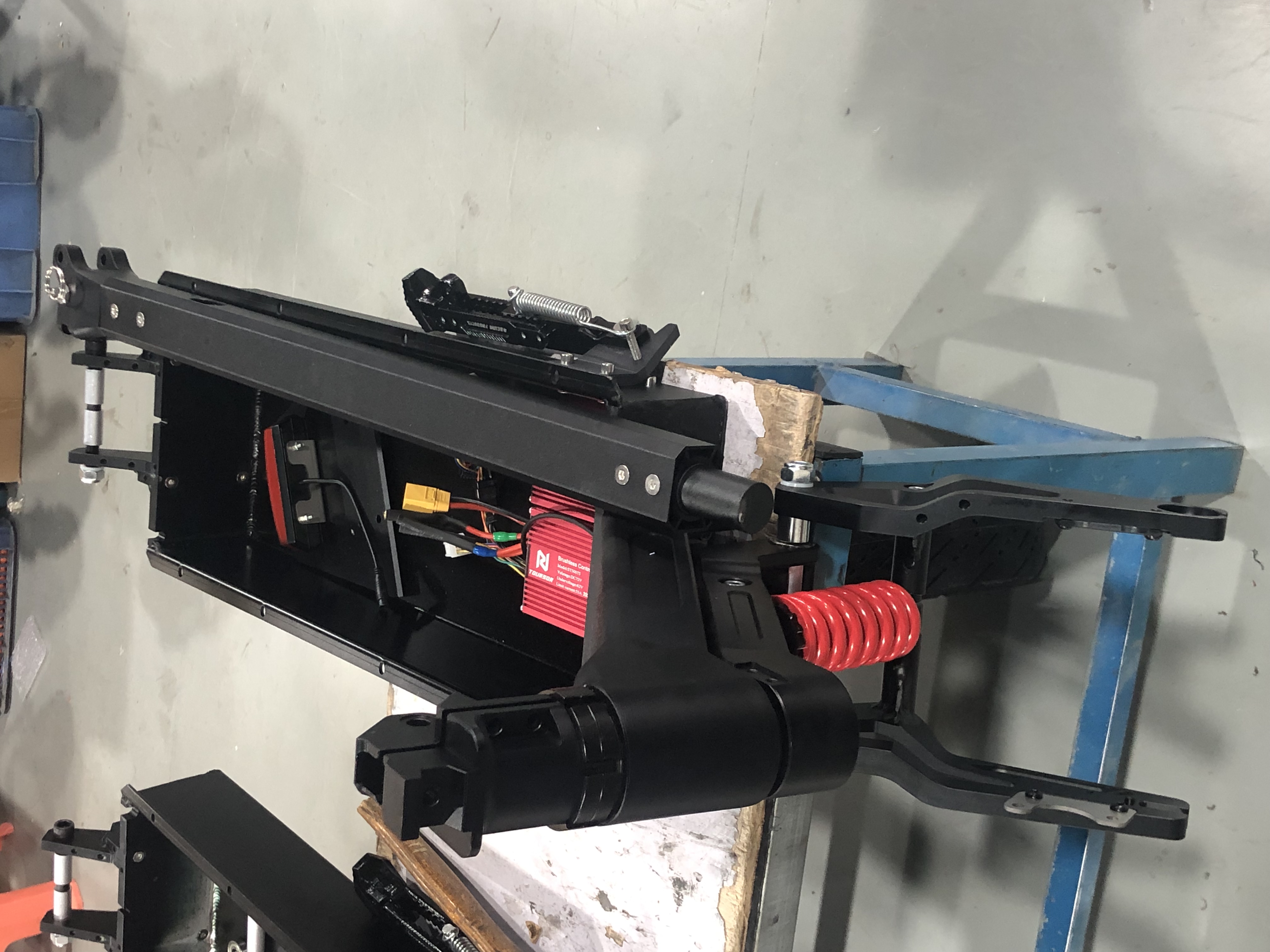 Amakou ST500 Electric Scooter Frame (without any electronics and tires)