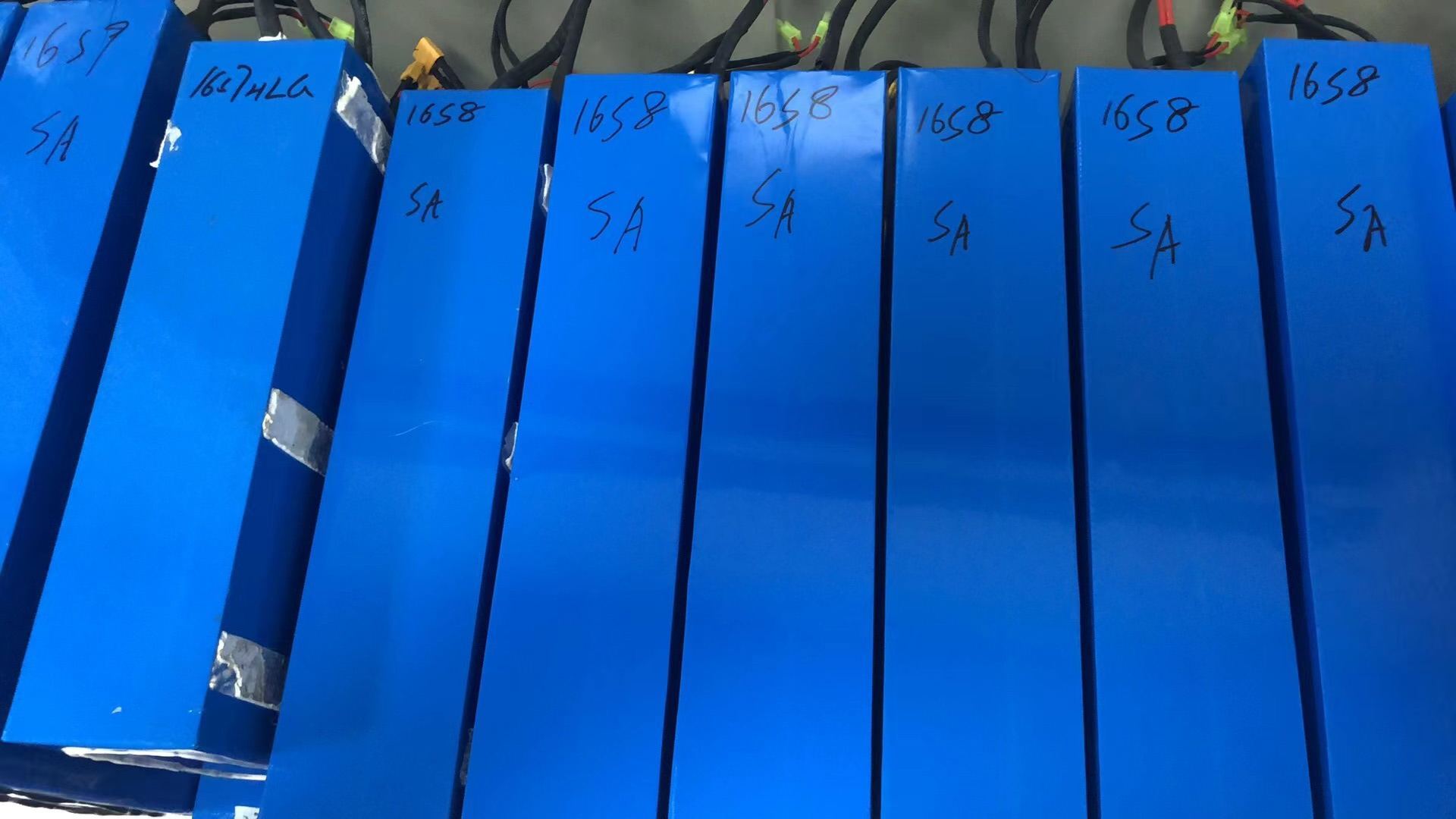 60V Battery with Samsung 21700 Cells, Dual XT60 Ports（⚠️Please verify product dimensions prior to purchase）