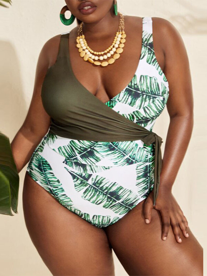 Plus Size Leaf Print Patchwork Swimsuit