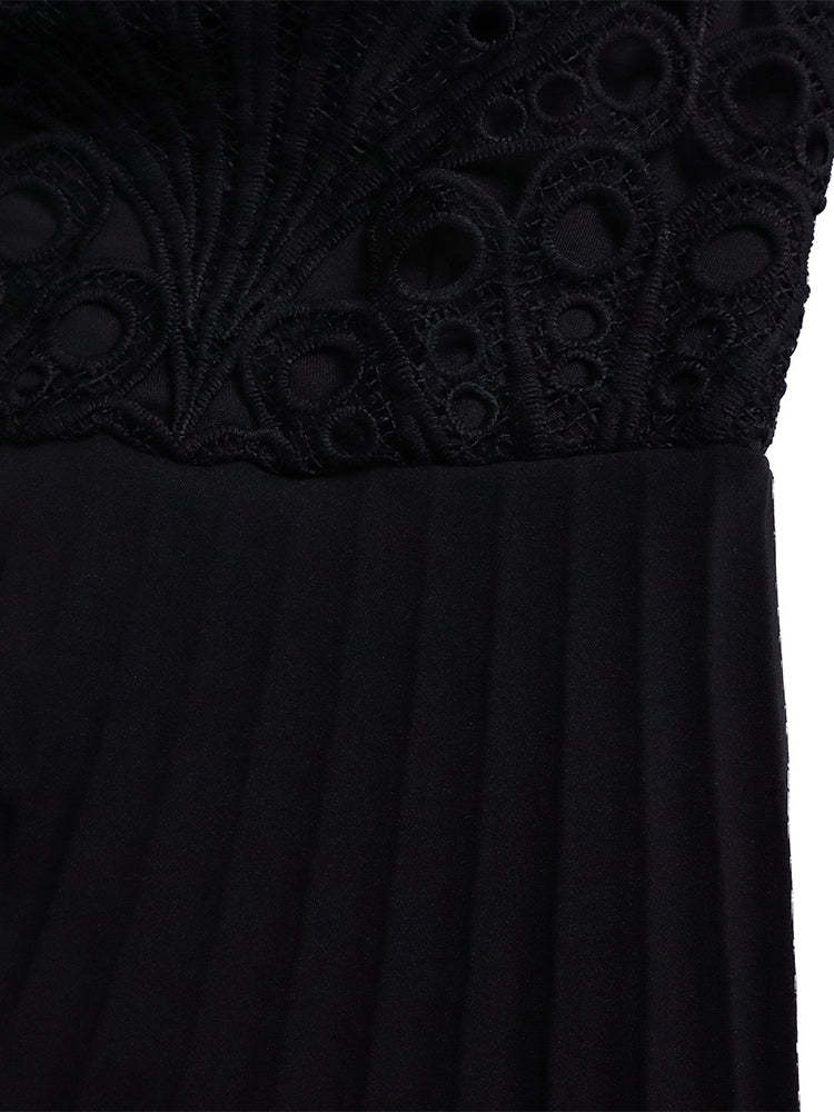 Plus Size Lace Hollow Out Pleated Dress