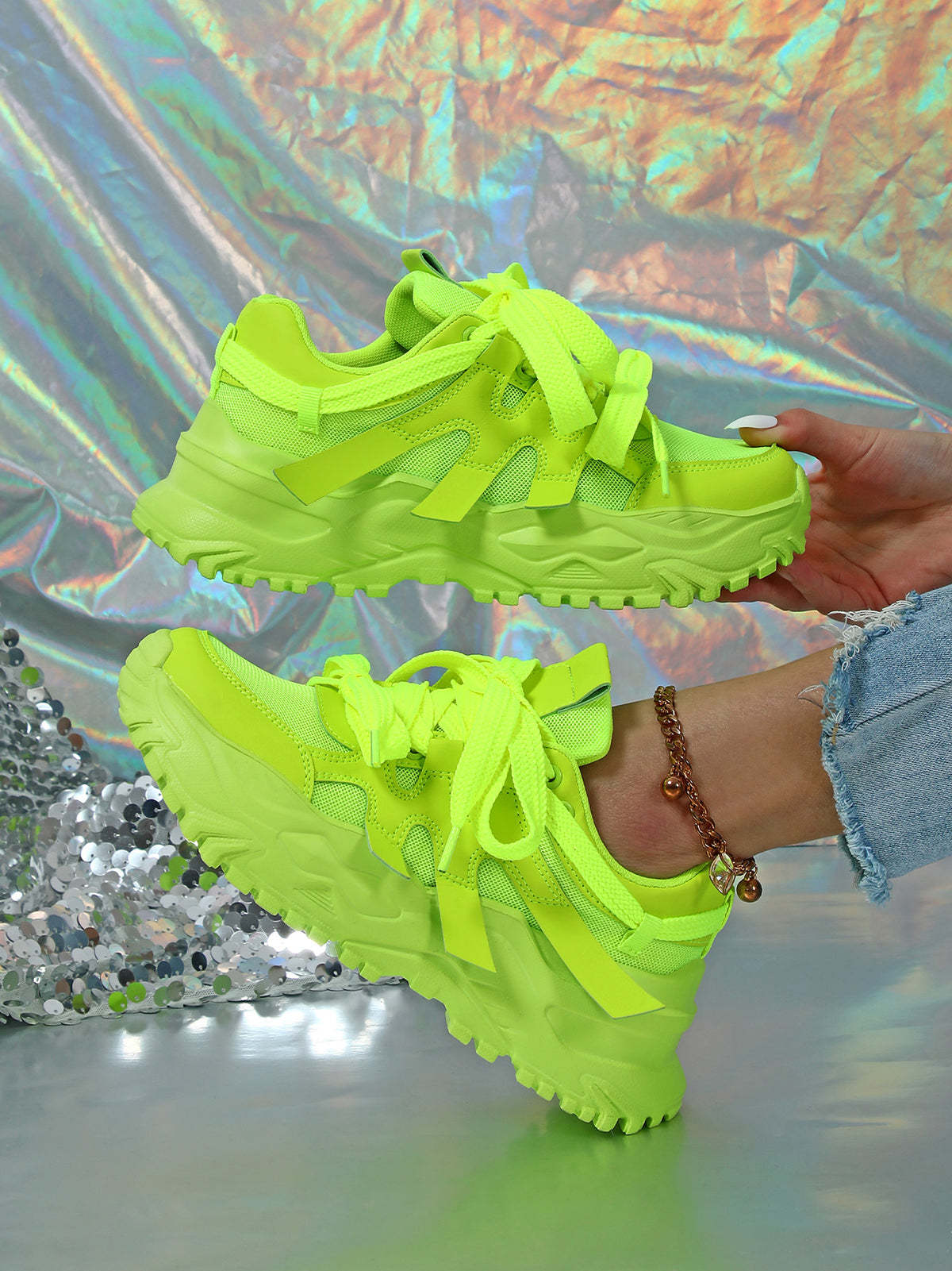 Thick Sole Breathable Mesh Lace-Up Sneakers