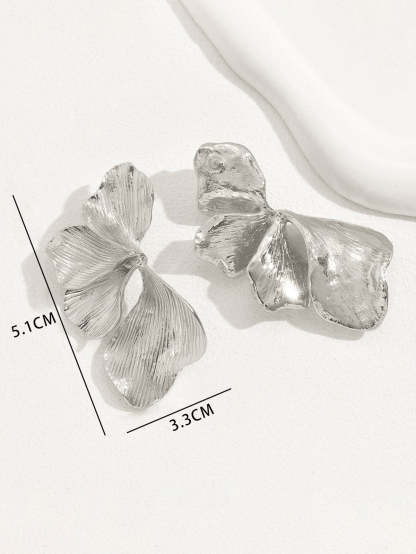 Metal Floral Petal Earrings