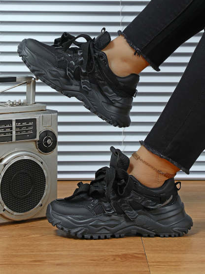 Thick Sole Breathable Mesh Lace-Up Sneakers