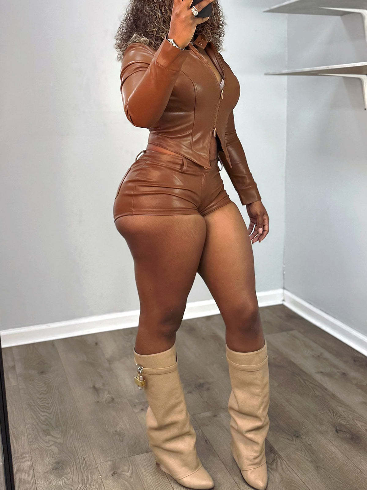 Two Pieces PU Zipper Crop Jacket Shorts Set