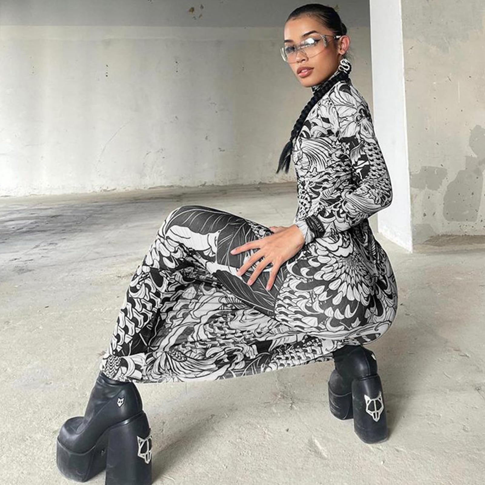 Mock Neck Mesh Print Maxi Dress