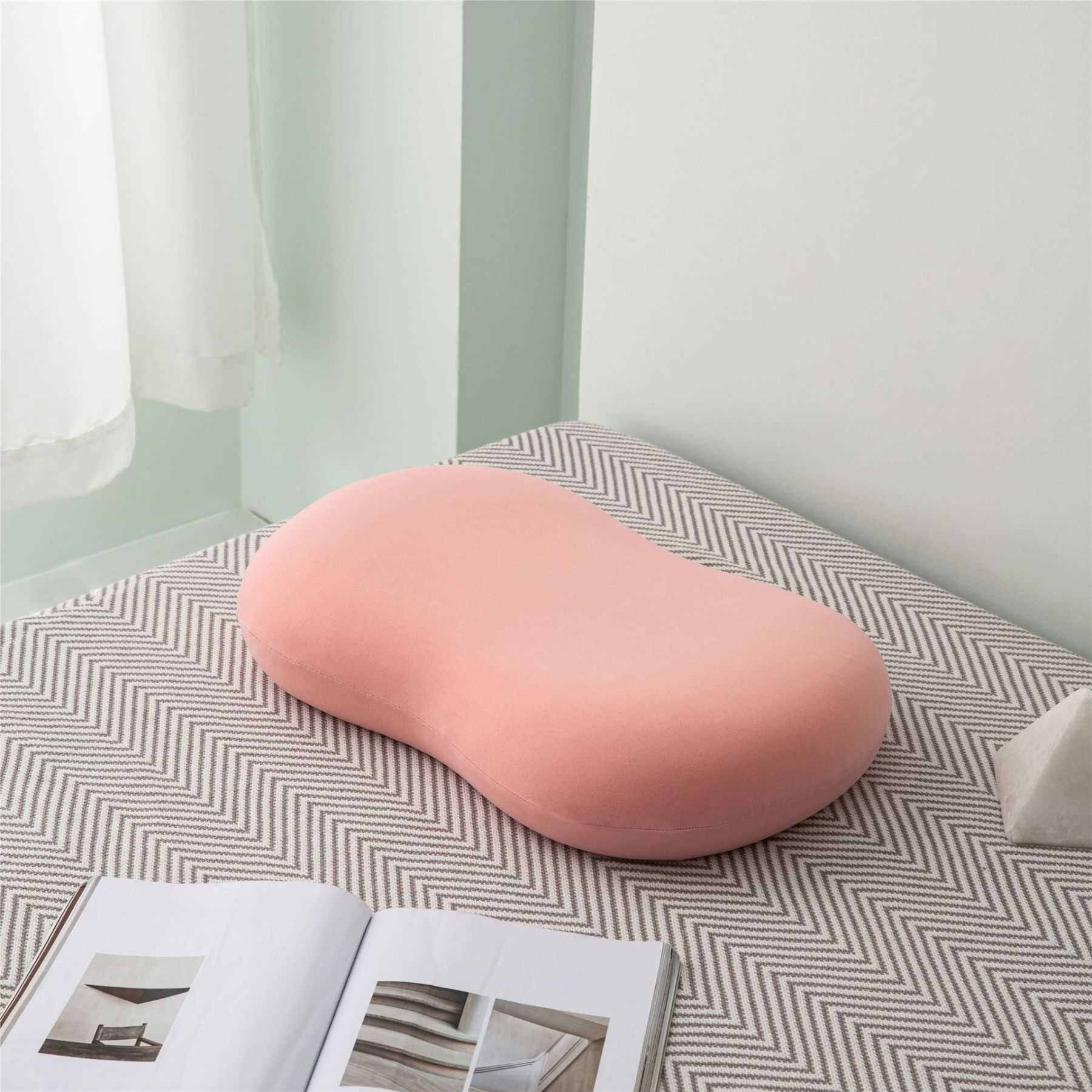 Tiefschlaf-Nackenkissen mit schwarzer Technologie