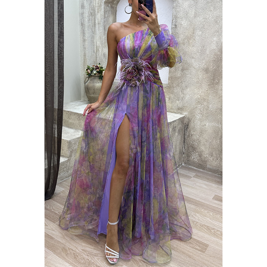 Haute-Couture-Mesh-Kleid mit freiliegenden Schultern