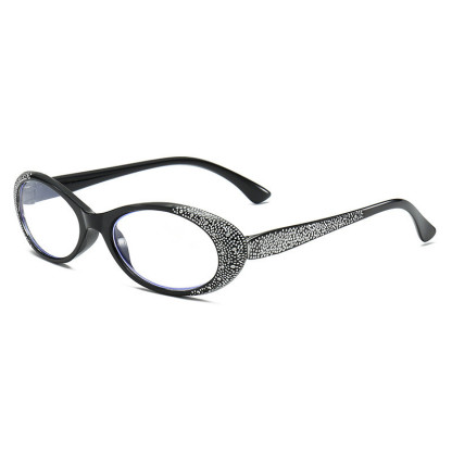 Modische Brille mit Strasssteinen und Schönheitsglaseffekt für ältere Menschen