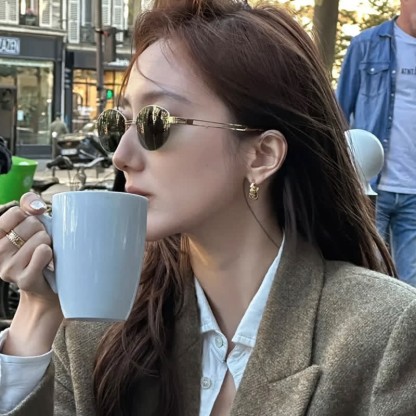 Spykay™ SG60778 Retro Fashion Oval Frame Hollow-out Temples Semi-Rimless Sunglasses with Nylon Lenses