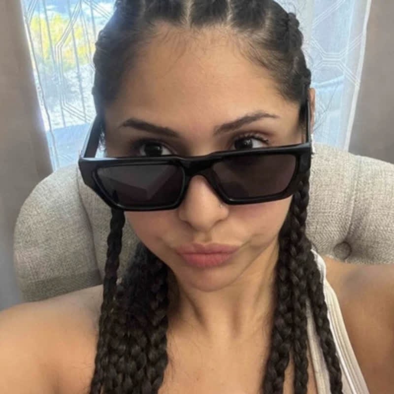 Spykay™ SG61019 Unsiex Rhinestone Cross Decor Square Frame Sunglasses - image 5