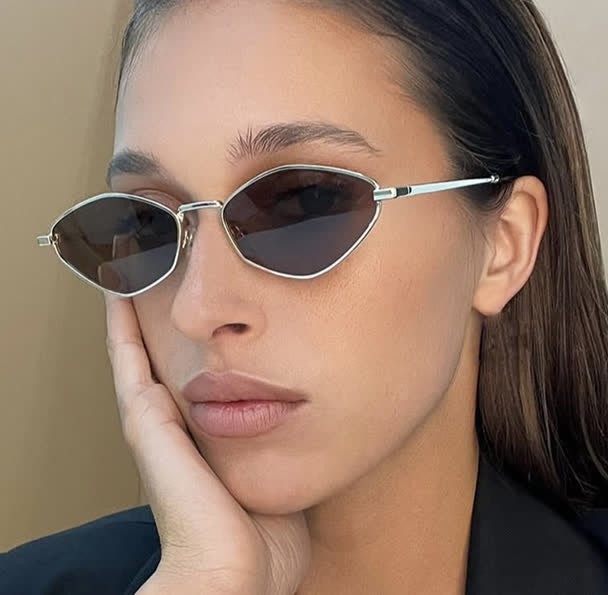 Spykay™ SG60713 Small Rhombus Frame Metal Temples Sunglasses