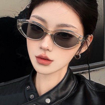 Spykay™ SG60782 'U' Design Cat-Eye Fashion Sunglasses with Nylon Lenses - image 8