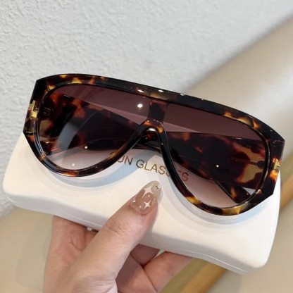 Spykay™ SG60664 'T' Design Toad Frame Aviator Sunglasses - image 17