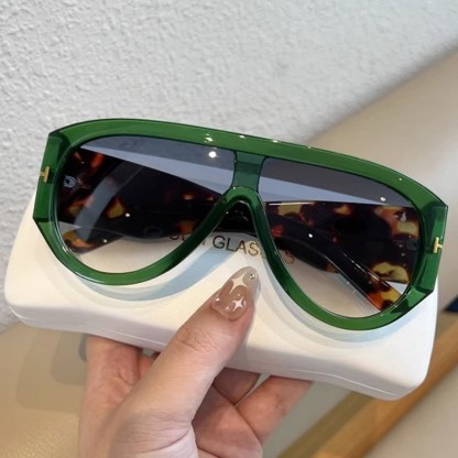 Spykay™ SG60664 'T' Design Toad Frame Aviator Sunglasses - image 20