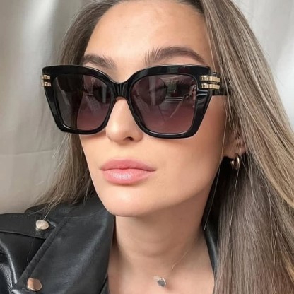 Spykay™ SG60902 Square Frames Oversized Classic Sunglasses