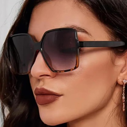 Spykay™ SG60750 Square Frame Vintage Oversized Sunglasses - image 19