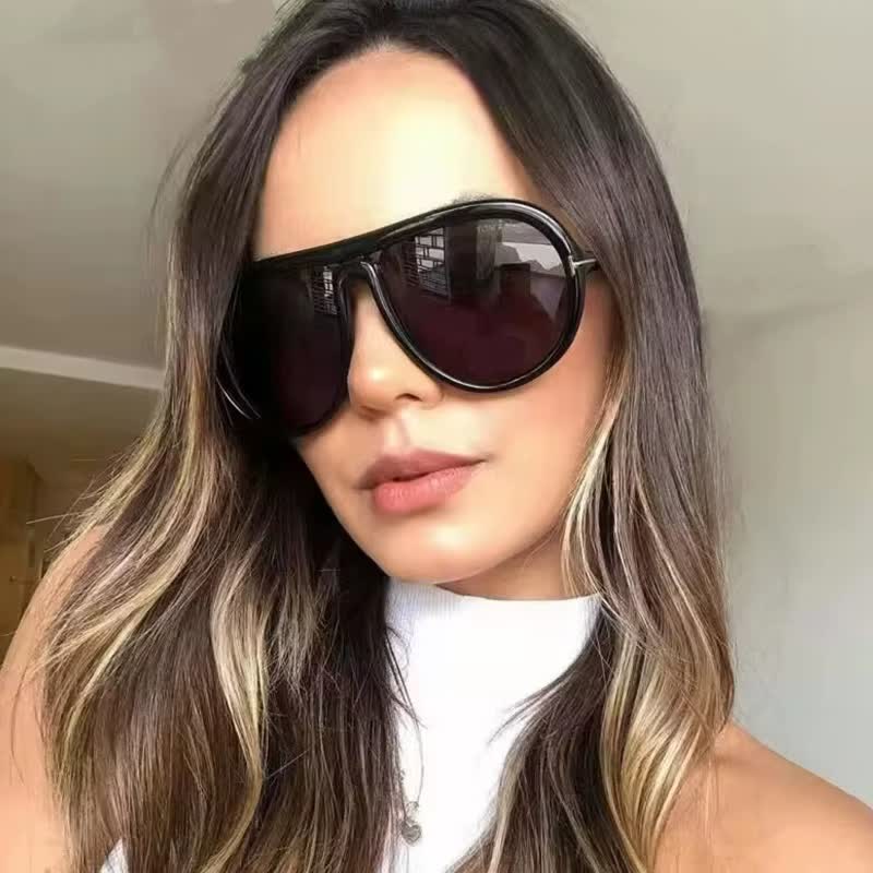 Spykay™ SG60759 'T' Design Hipster Aviator Sunglasses - Black/Grey - image 6