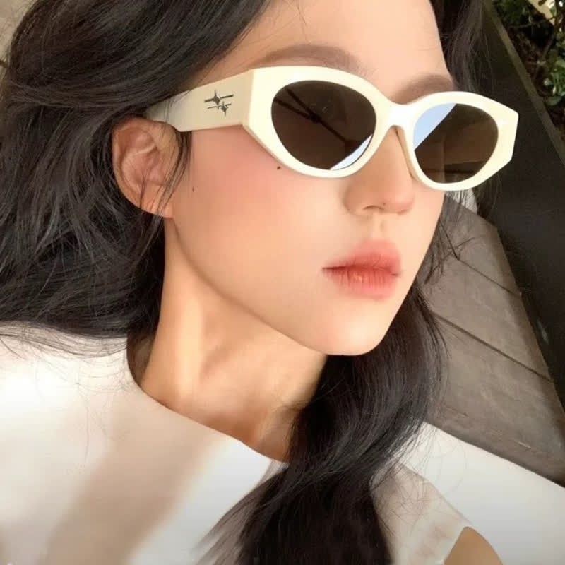 Spykay™ SG60781 Cat-Eye Polarized Star Temples Sunglasses with Nylon Lenses