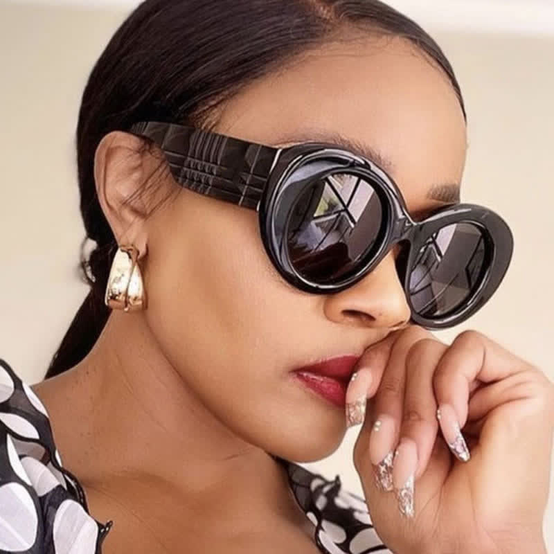 Spykay™ SG60829 Round Thick Frame Hipster Oversized Sunglasses