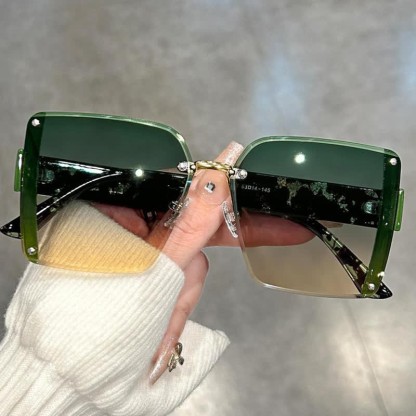 Spykay™ SG60835 Square Frame Oversized Rimless Sunglasses - Green - image 1