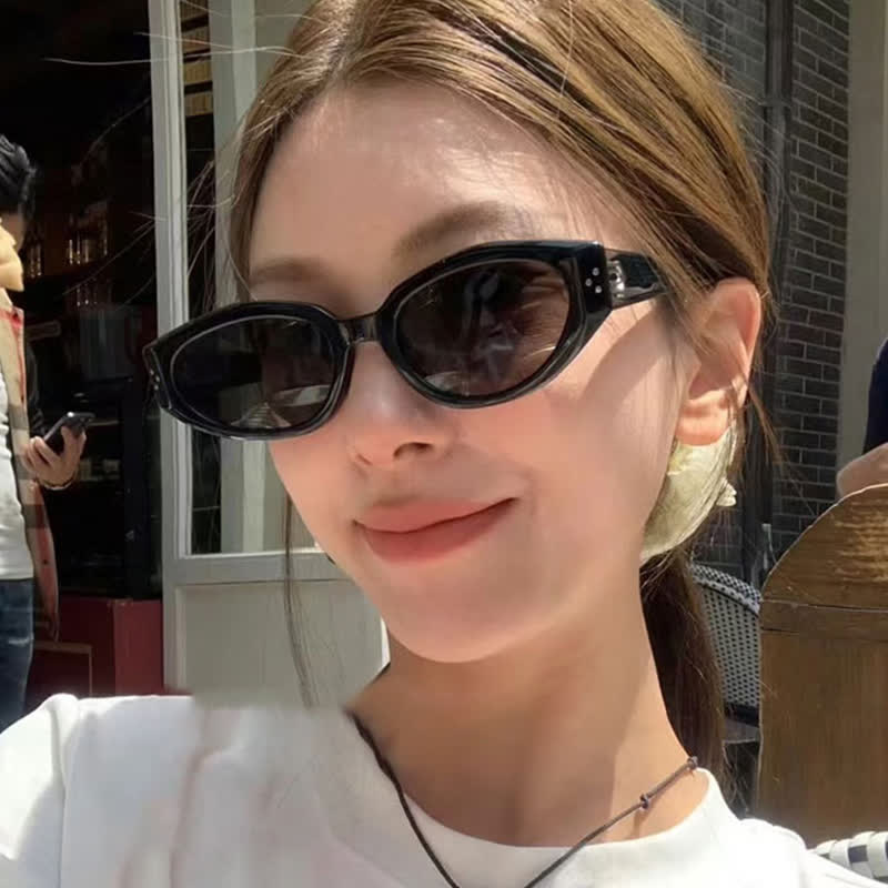 Spykay™ SG60782 'U' Design Cat-Eye Fashion Sunglasses with Nylon Lenses - image 14