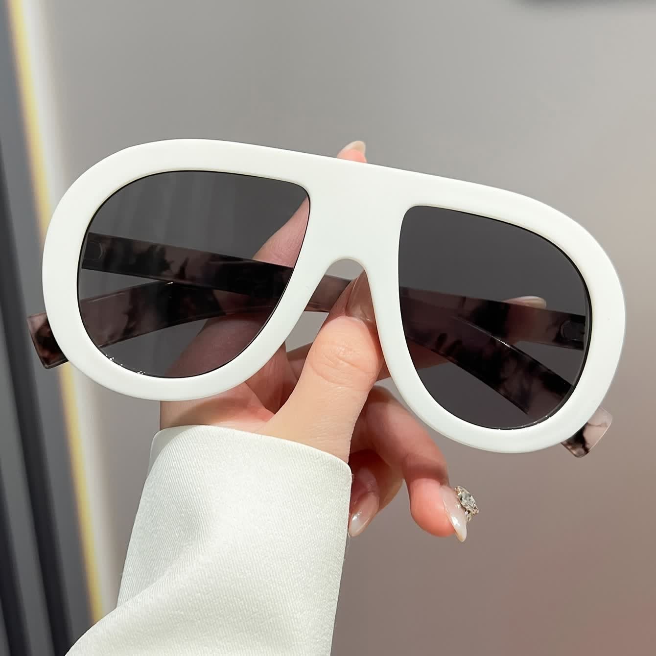 Spykay™ SG60687 Oversized Frame Hipster Aviator Sunglasses - White - image 21