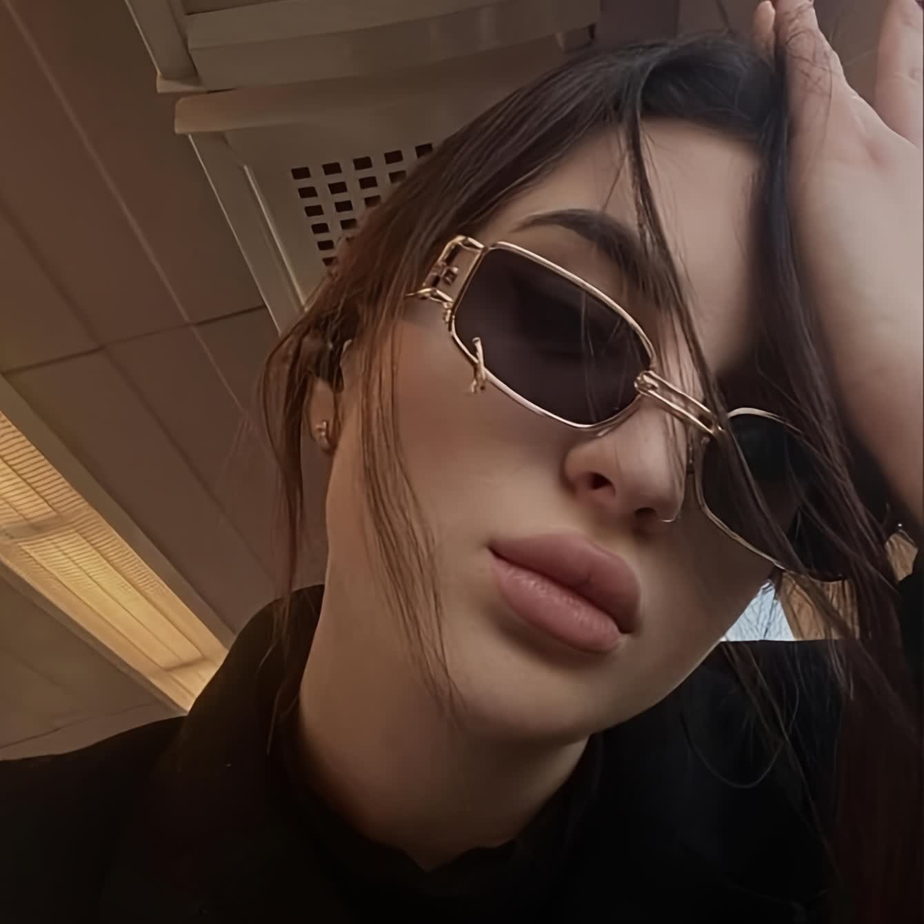 Spykay™ SG60752 Rectangle Metal Frame Vintage Sunglasses With a Ring Buckle