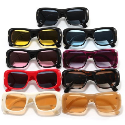Spykay™ SG60905 Arrow Decor Square Frame Thick Sunglasses