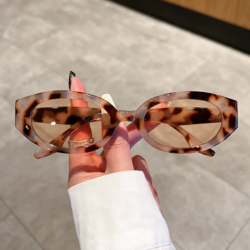 Spykay™ SG60755 Women's Oval Frame Sunglasses - image 12