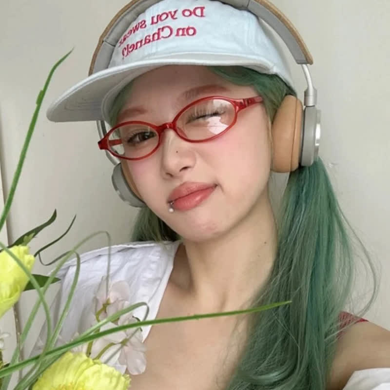 Spykay™ EG26885 Anti-blue Light Retro Small Oval Frame Y2K Hipster Eyeglasses - image 26