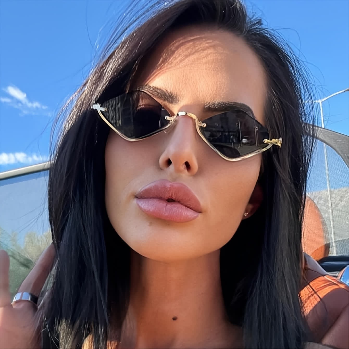 Spykay™ SG60868 Semi-Rimless Rhombus Small Frame Sunglasses - image 5