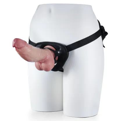Realistisk Tjock Strapon Harness Dildo