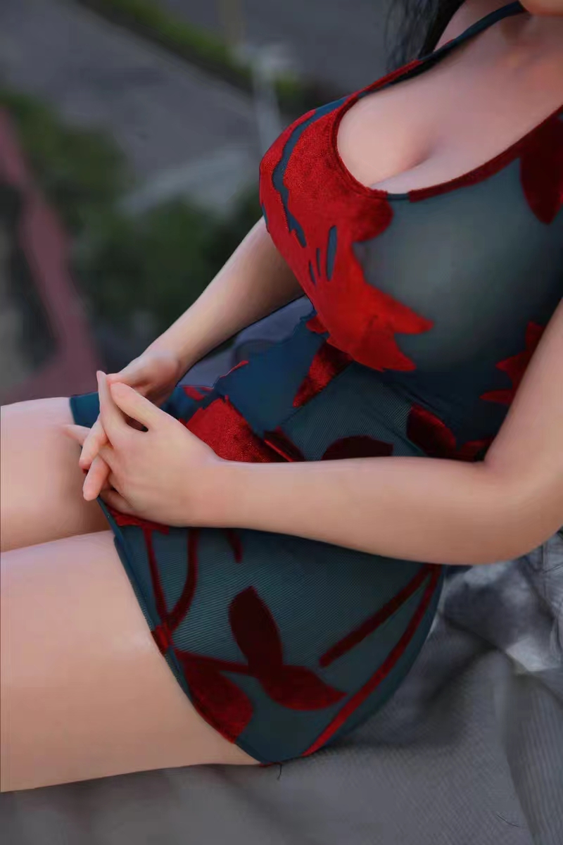 Long Yan Ren Xing Studio -  One Piece Hancock Statue 