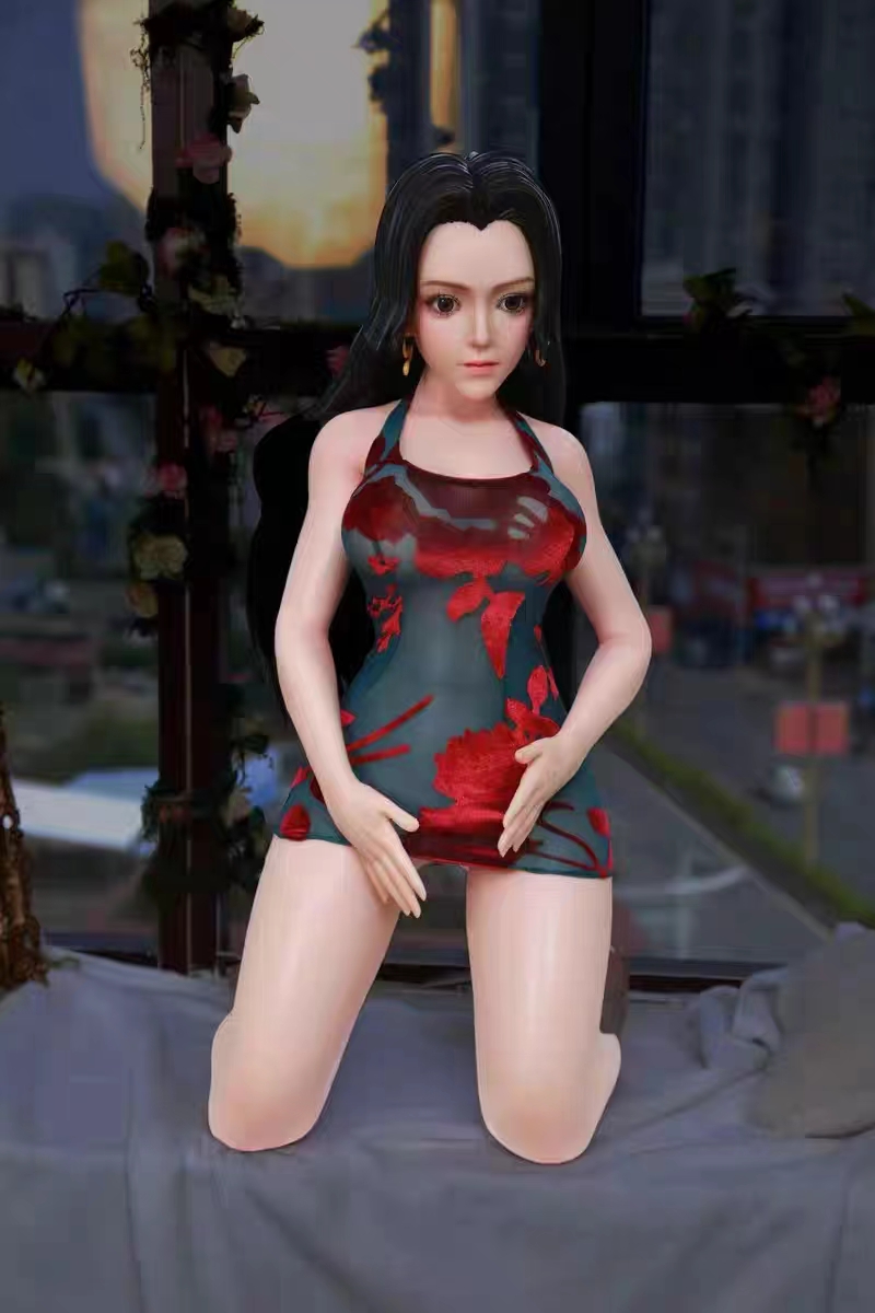 Long Yan Ren Xing Studio -  One Piece Hancock Statue 