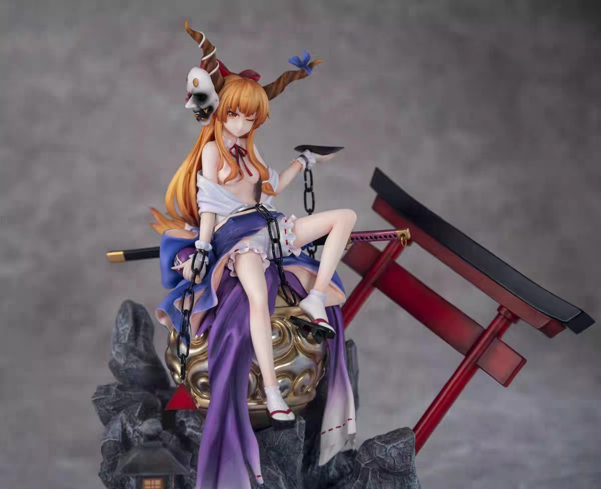 ZTR studio - Ibuki Suika Touhou Project Statue 