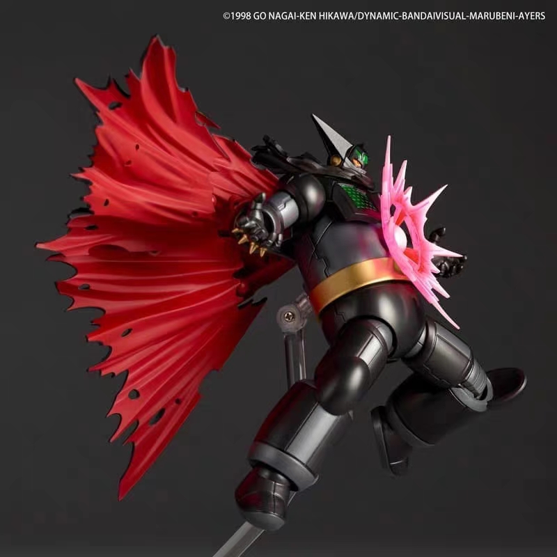 Kaiyodo - Revoltech Amazing Yamaguchi Getter Robo Armageddon Black Getter OVA Ver. Action Figure Licensed 