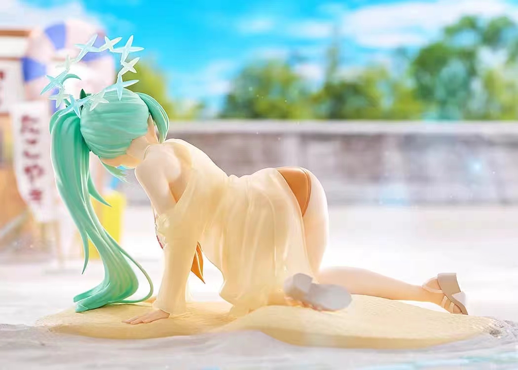 Phat! - Blue Archive Hiyori Swimsuit - Memorial Lobby Ver.  Complete Figure Statue 
