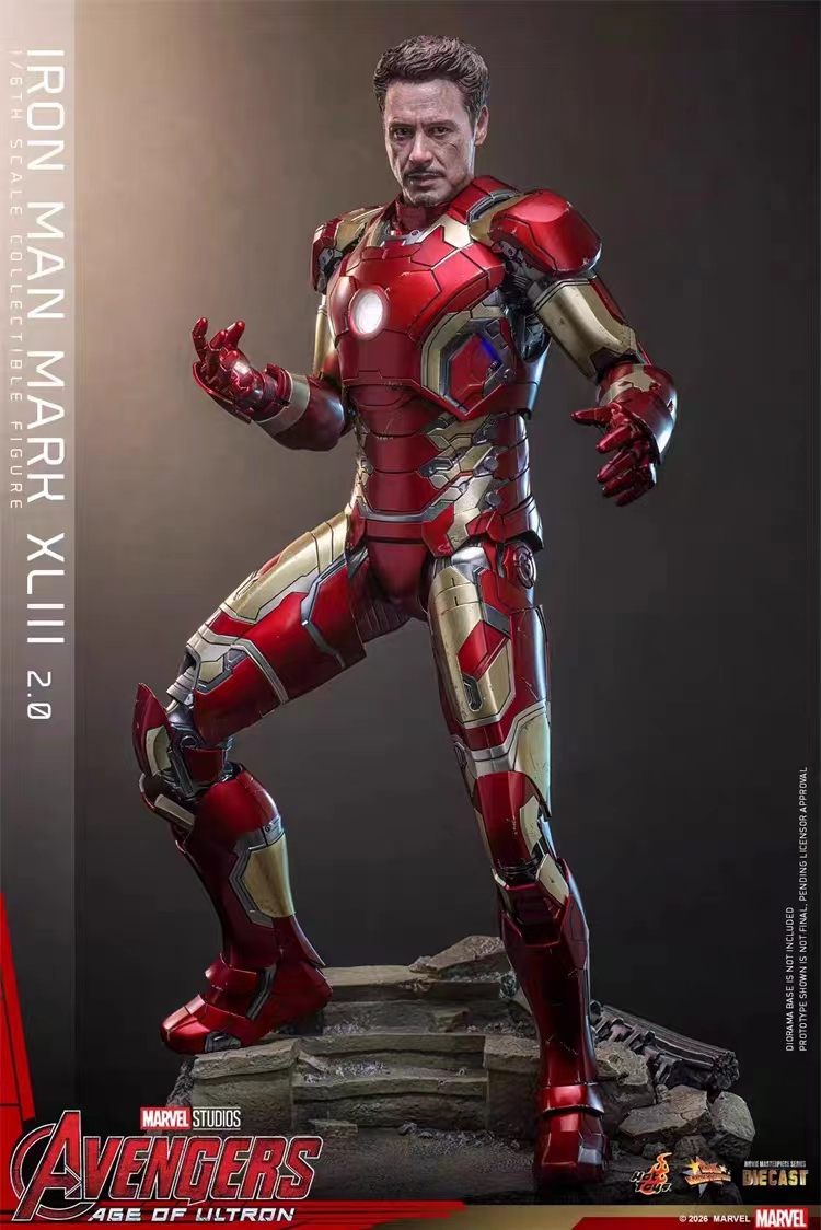 Hottoys - Avengers: Age of Ultron Iron Man Mark XLIII (2.0)Collectible Figure MMS865D80 MMS866D81 Licensed Statue