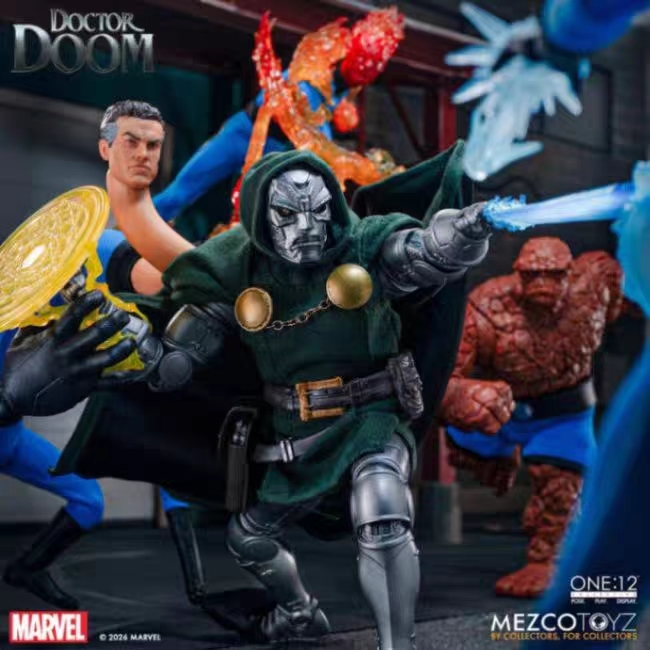 Mezco Studio - 1/12 Doctor Doom Action Figure Licensed Statue