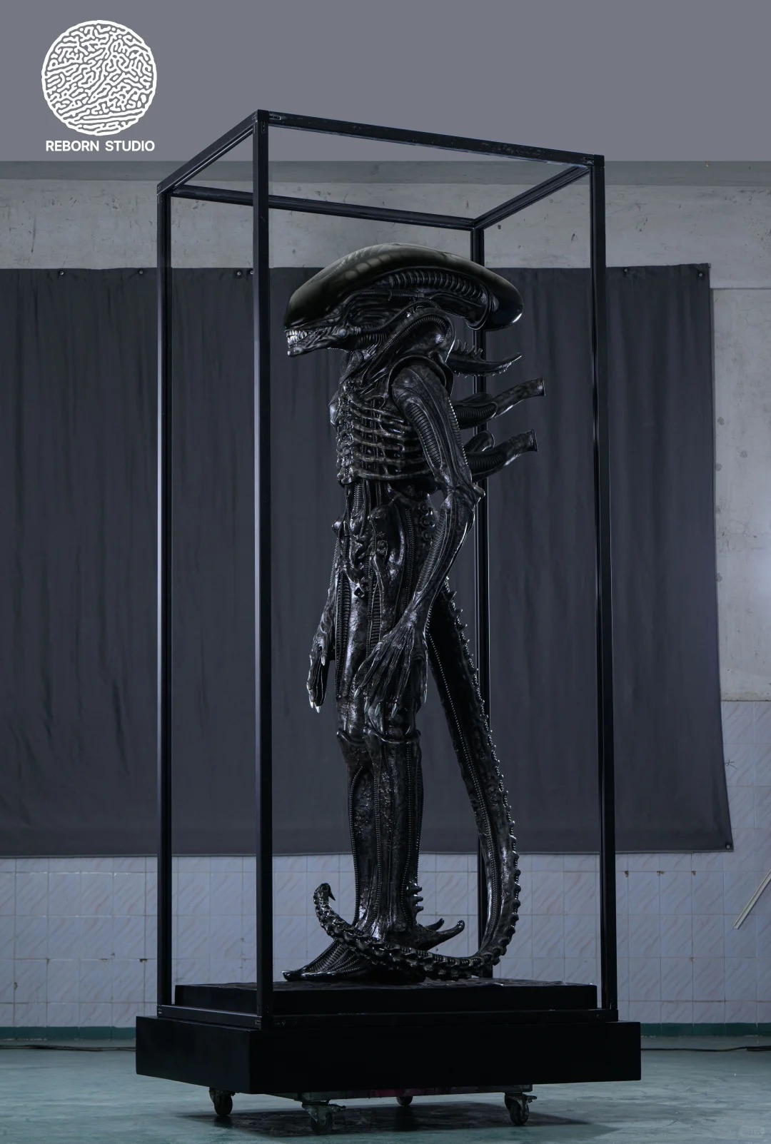 Reborn Studio Alien Big Chap Museum Art Alien IN stock